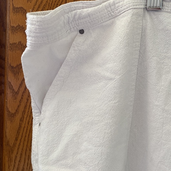 Size 6X 100% cotton WHITE plus size summer pants - Picture 2 of 4